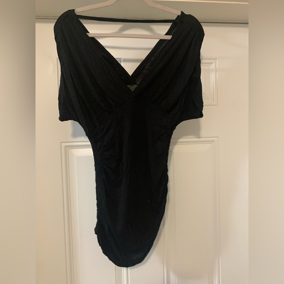 Low back ruched black top - Picture 1 of 2